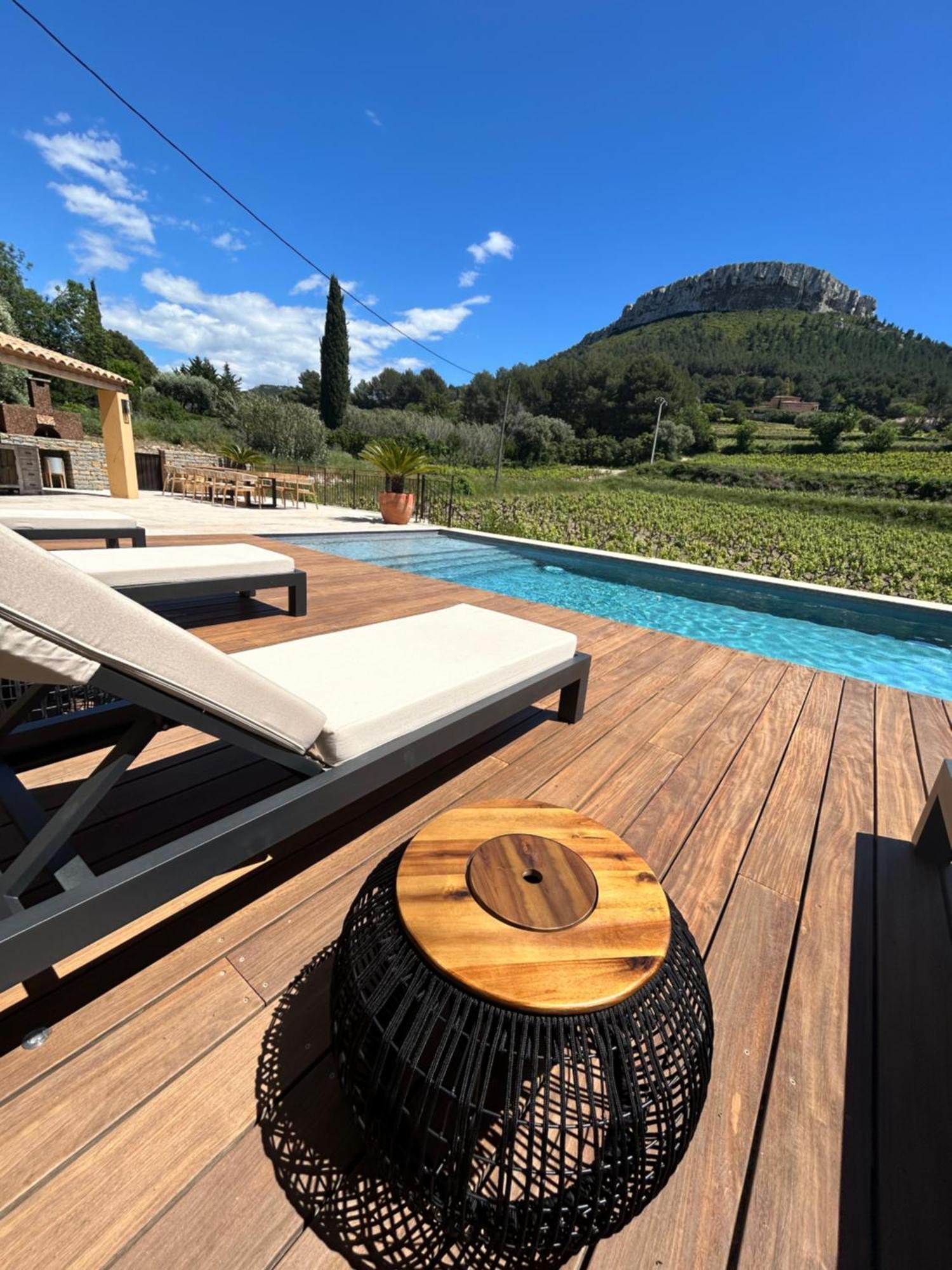 Cote Vignes Bed & Breakfast